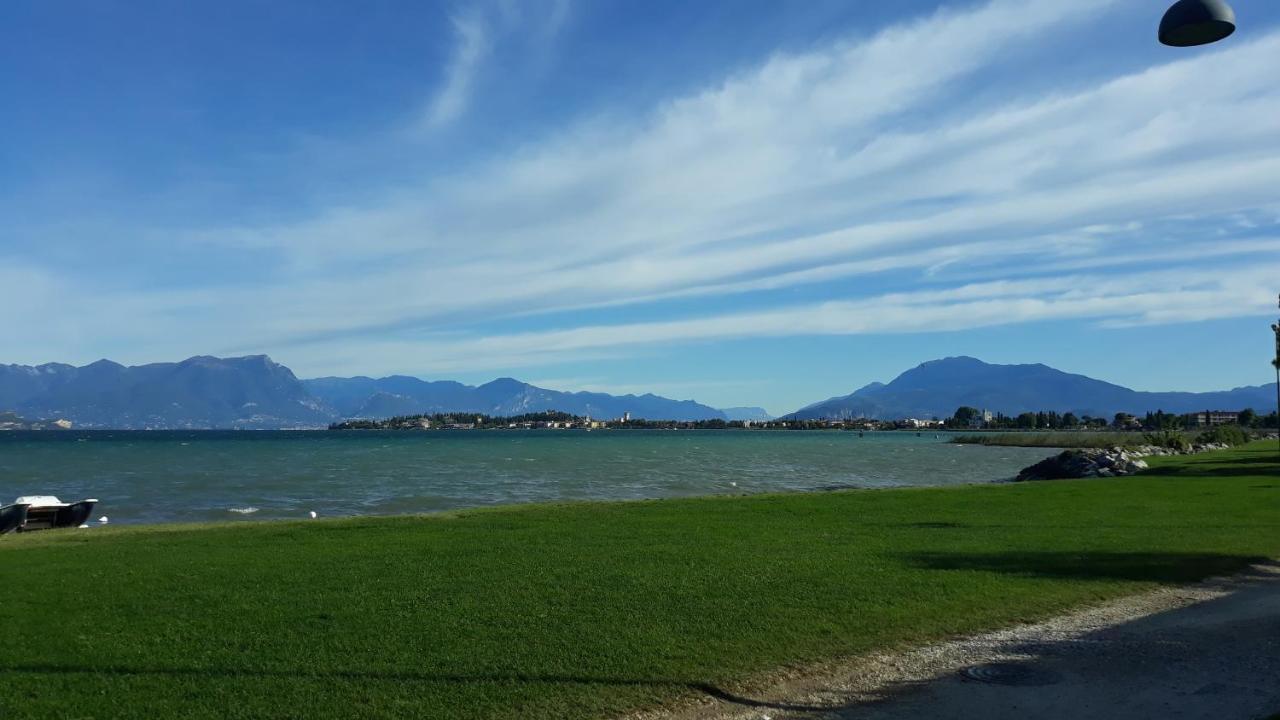 Villetta Daniela - A Due Passi Dalla Spiaggia Sirmione Kültér fotó